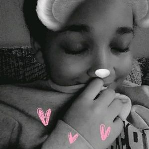 Meet your Posher, Kashaila